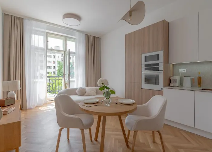 Apartment In The Clouds Letna - Luxury With Romantic Balconies In Quiet Centre Of Prague