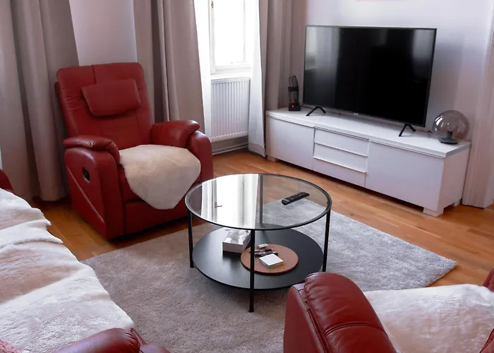 Stylish Apartment In The Heart Of The Old Town