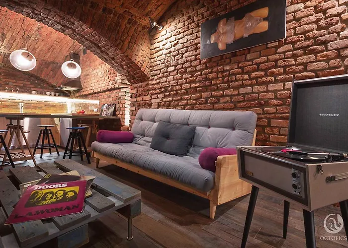Loft Apartment \