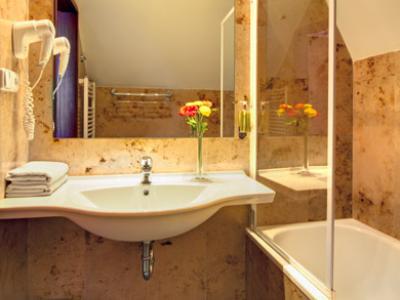 Hotel Clementin 4*