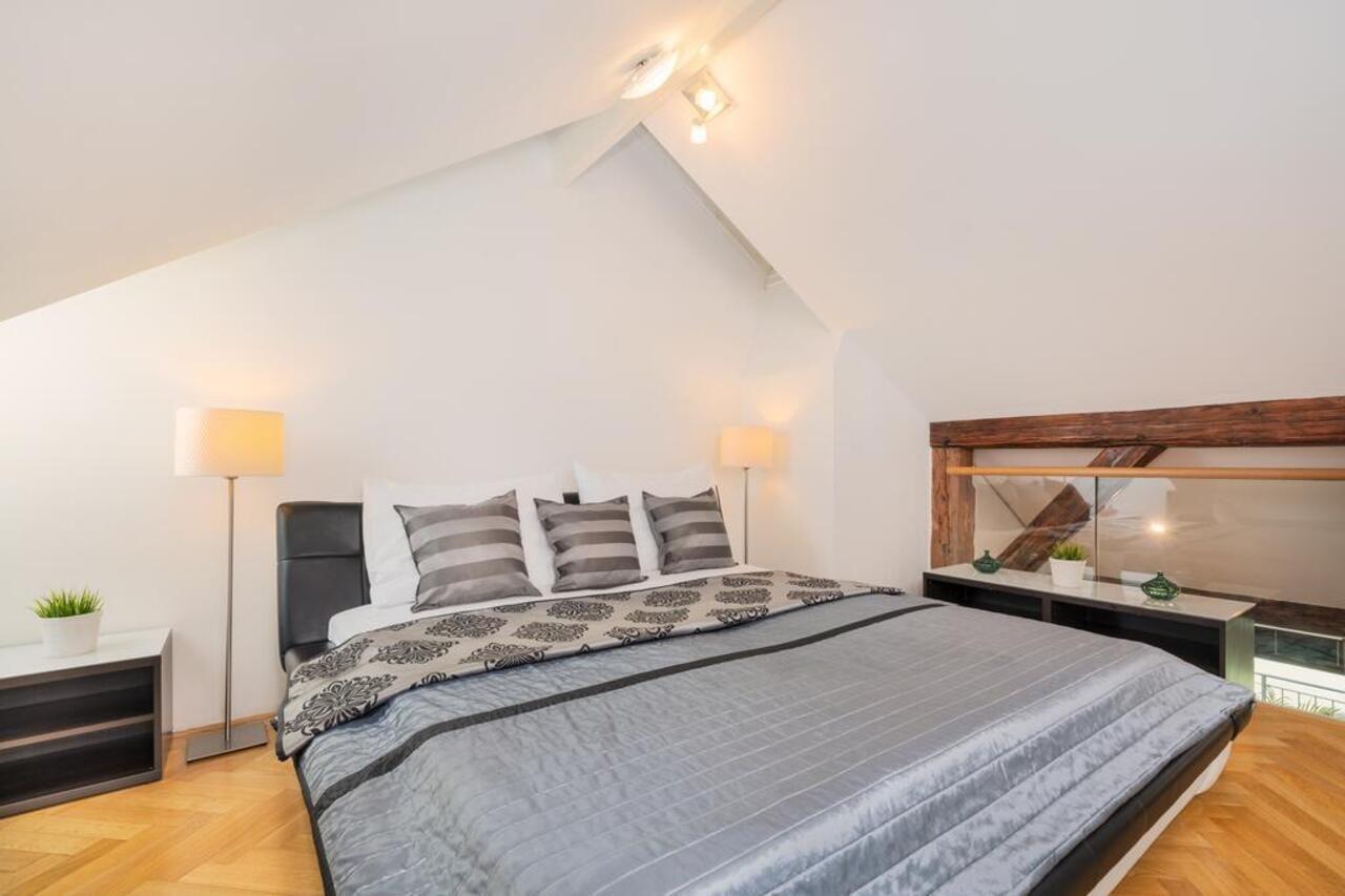 Old Town Square Premium Residence Aparthotel 4*