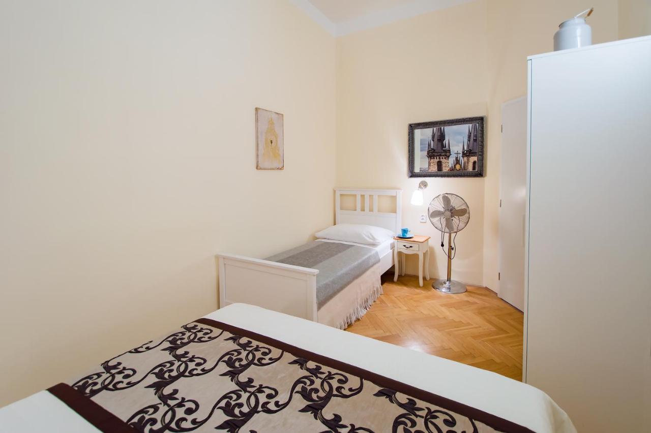 Apartment City Center Legerova *