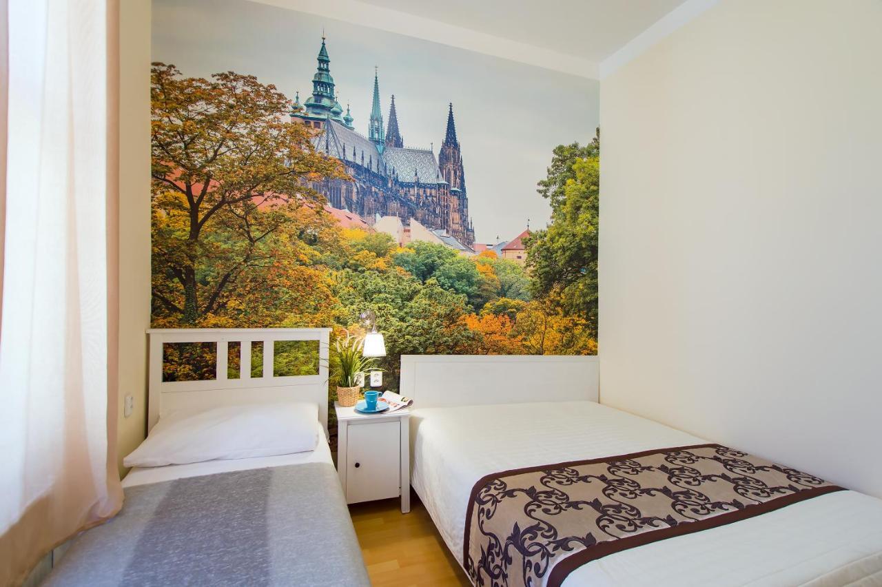 City Center Legerova Apartment *