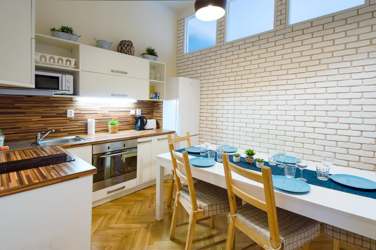 Apartment City Center Legerova