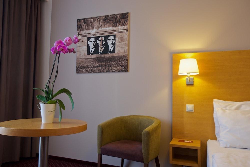 Botanique Hotel