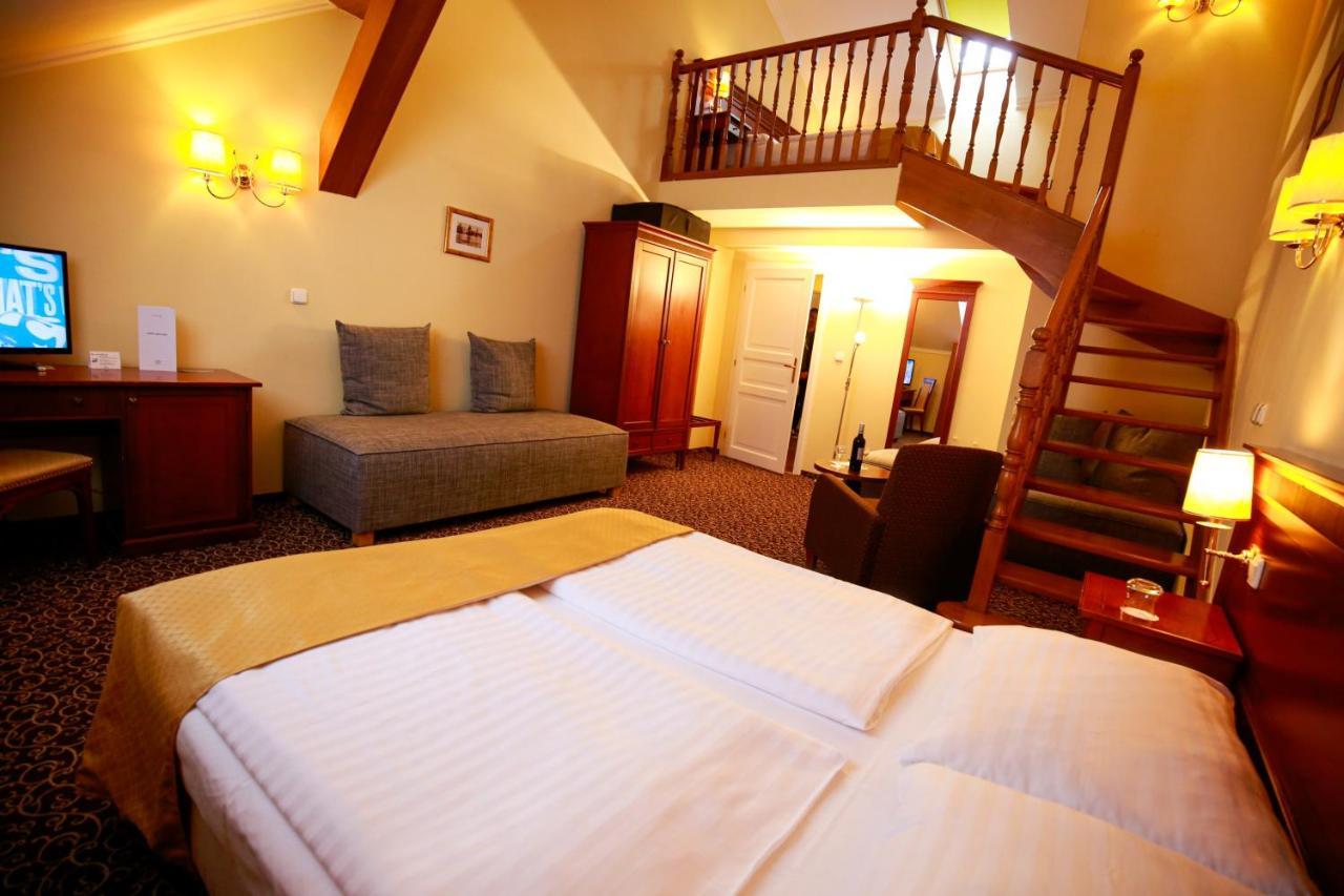 Hotel Legerova 9 **** 4*