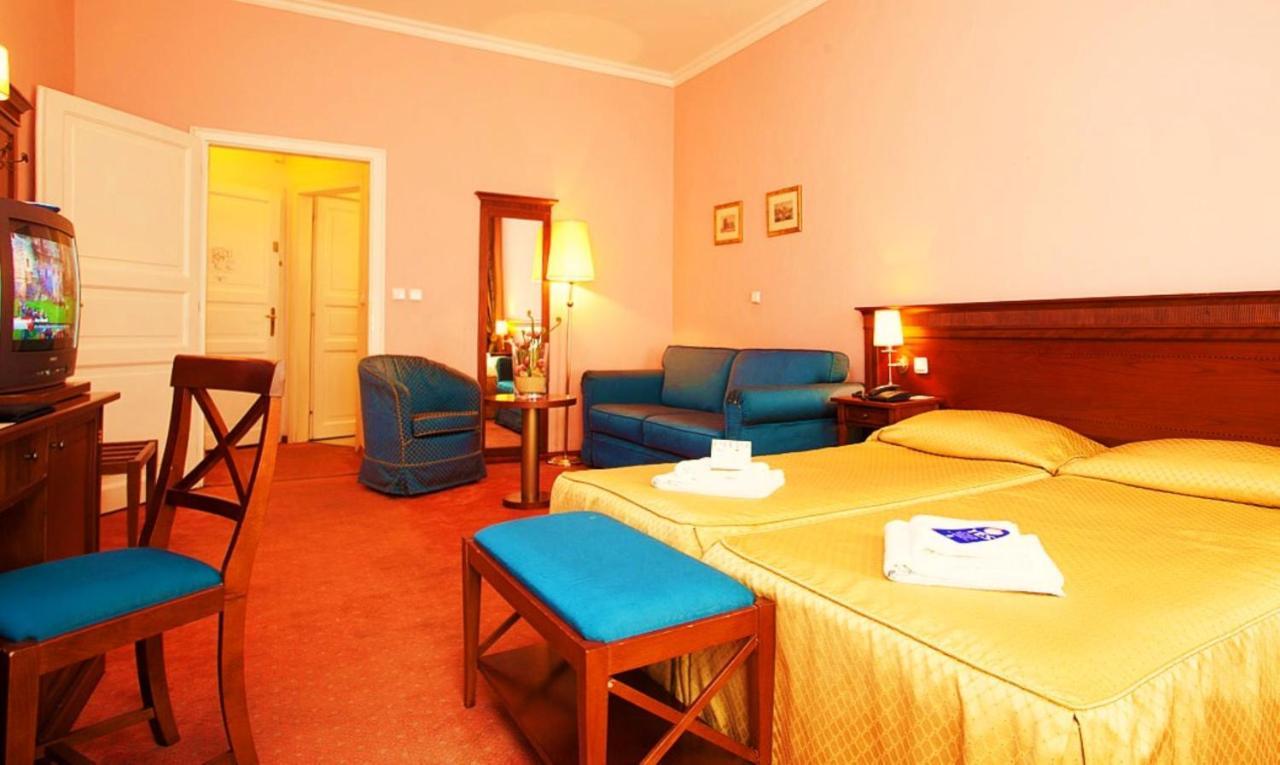 Hotel Legerova 9 **** Prague
