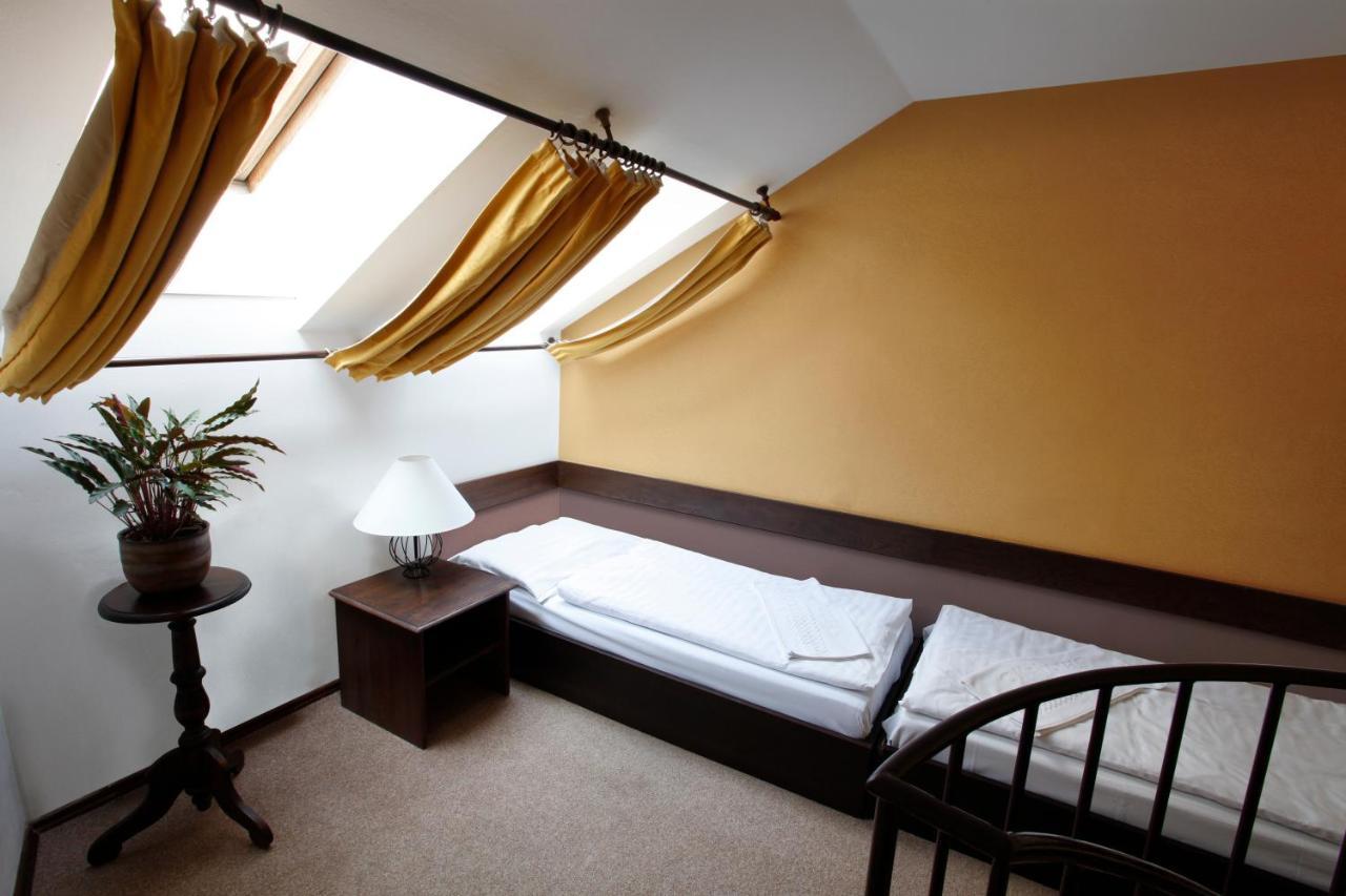 U Krize Hotel Prague
