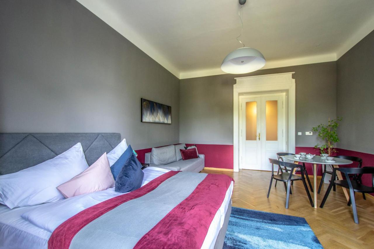 Garden Aparthotel Praga