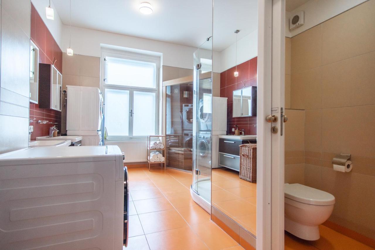Palace - Wenceslas Square Guest house