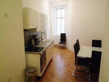 Old Town Square Premium Residence Praga