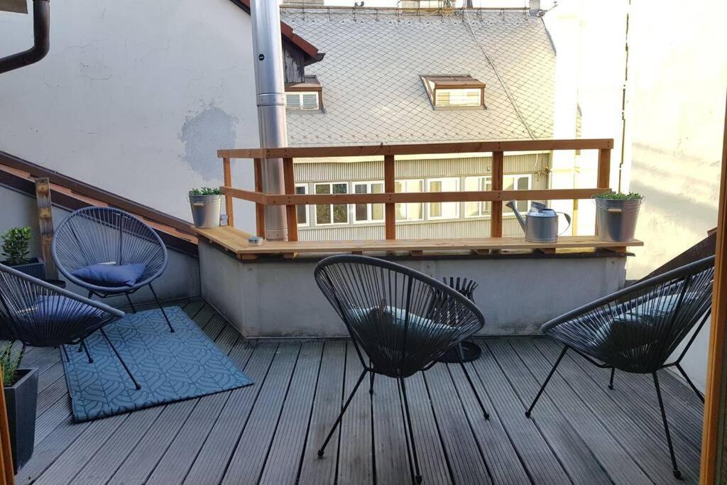 Huge 3-bed Duplex W Sauna, Jacuzzi, Terrace & Ac Apartment *