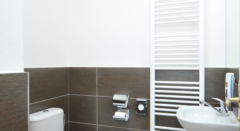 House Anenska Apartment *