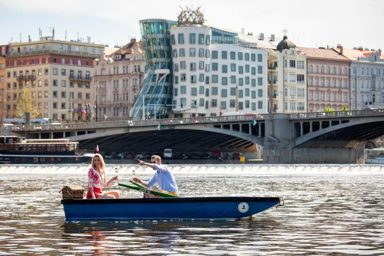 Dancing House - Tancici Dum Hotel