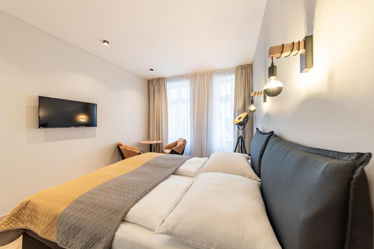 Hotel Abri