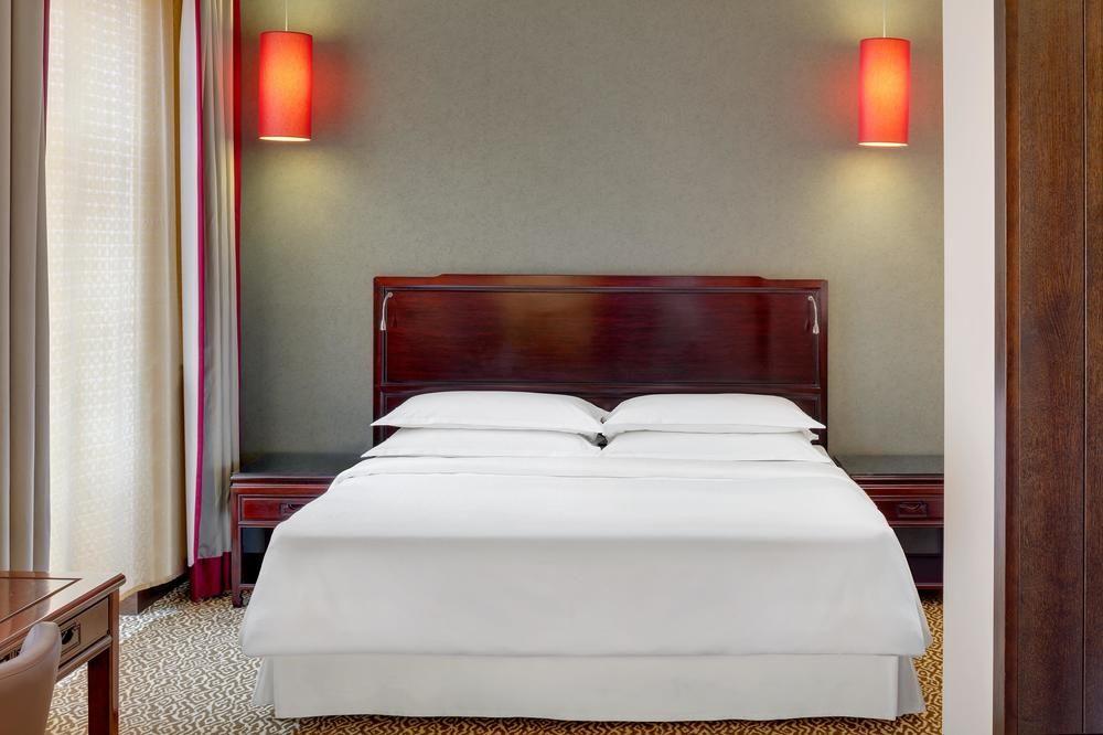 Radisson Blu Hotel 5*