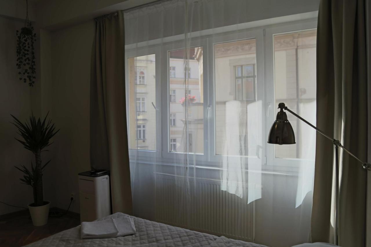 Charles Square Apartment Prague