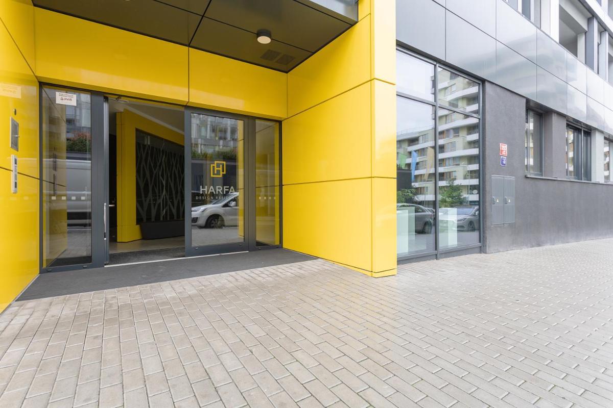 Yellow With Parking *