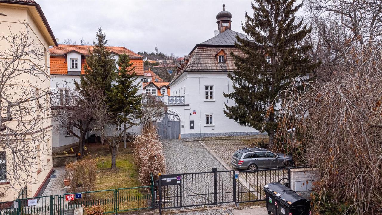 Apartment St. Terezie - Baroque
