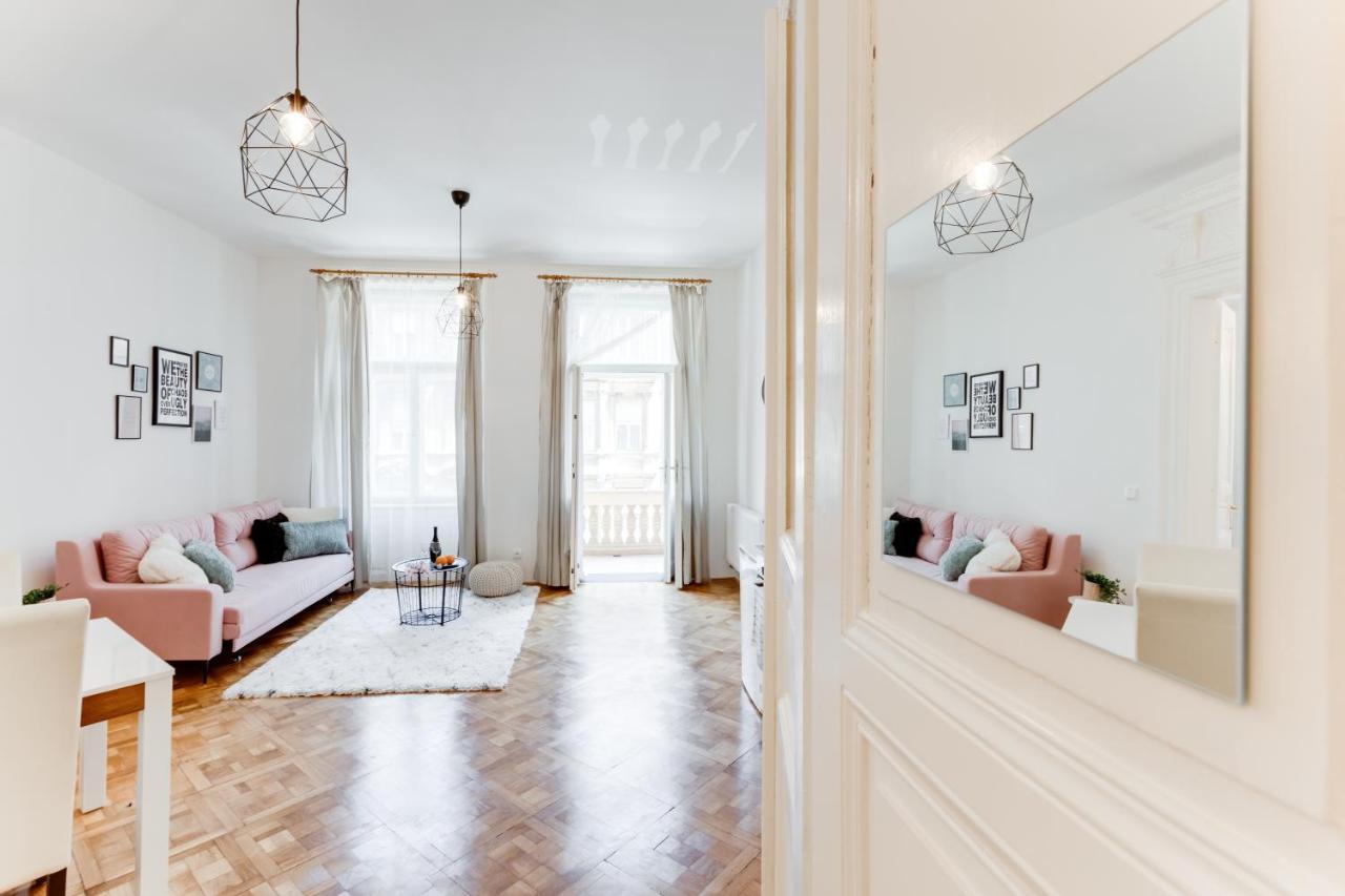 Spacious Cozy 2bds In Center - Stp4 * Prag