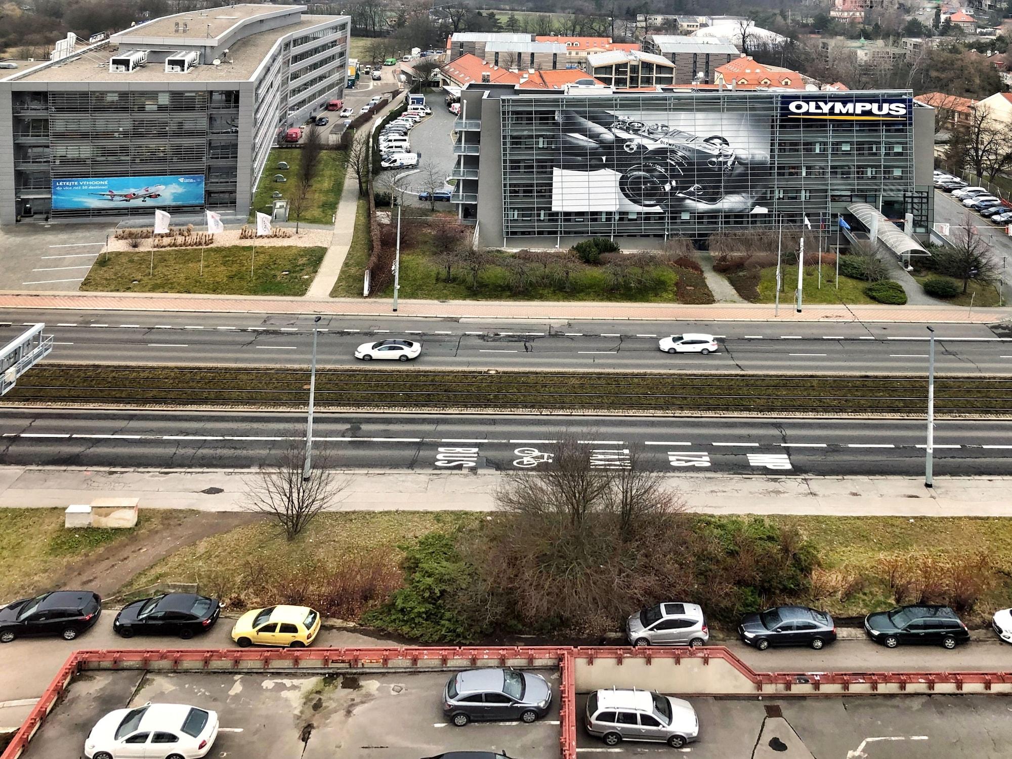 Krystal Otel Prag