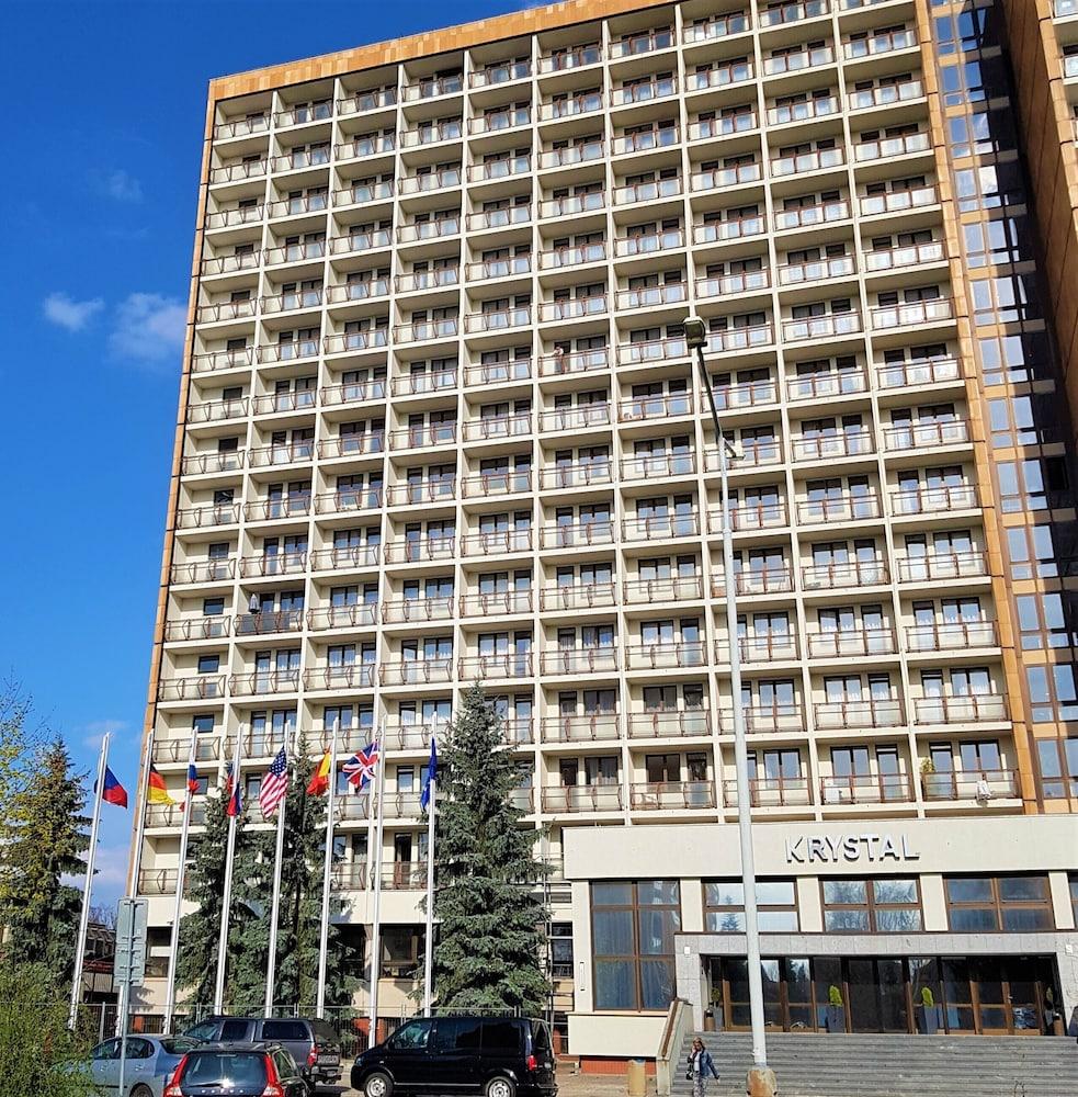 Otel Krystal 3*