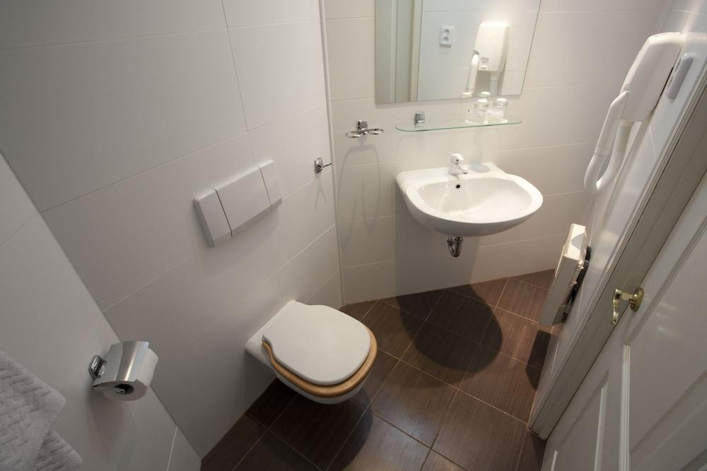 Hotel U Krize 3*