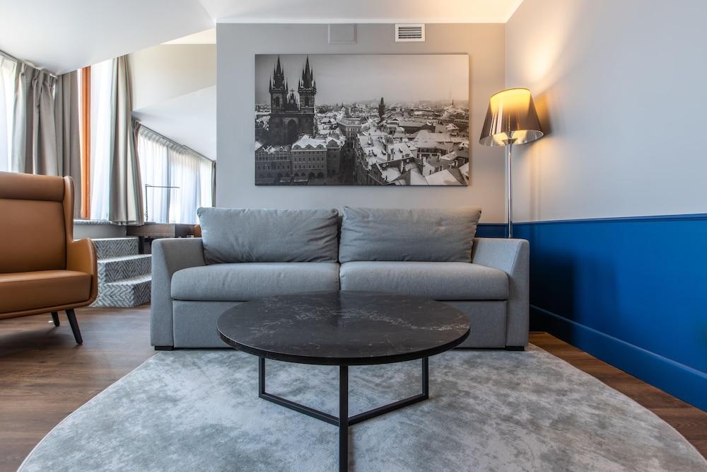 Radisson Blu 5* Prague
