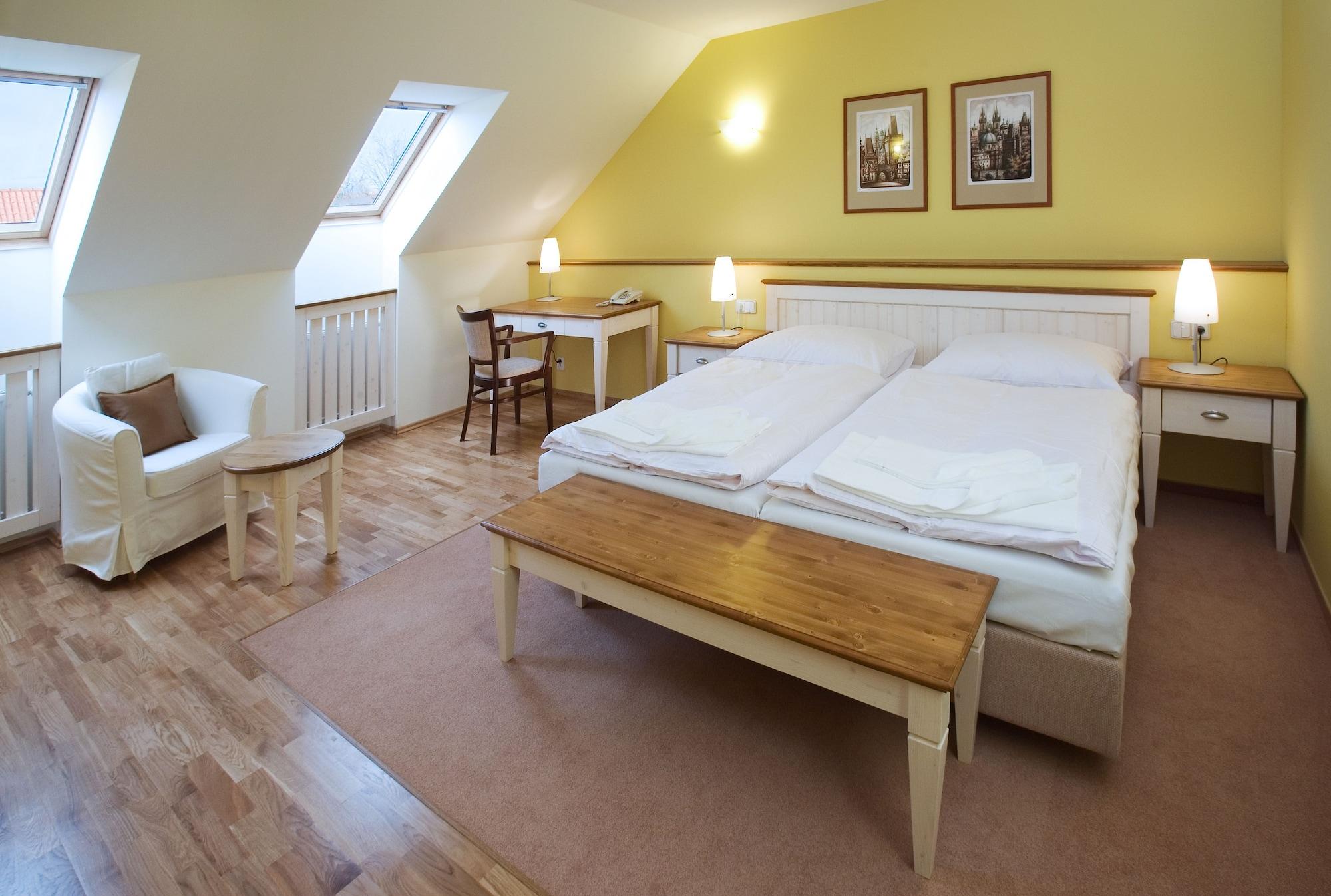 Dolce Hotel