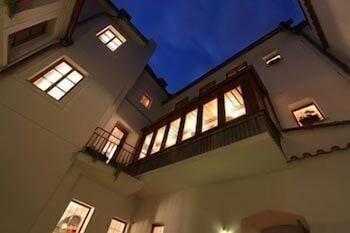 Hotel At The Grape 4*