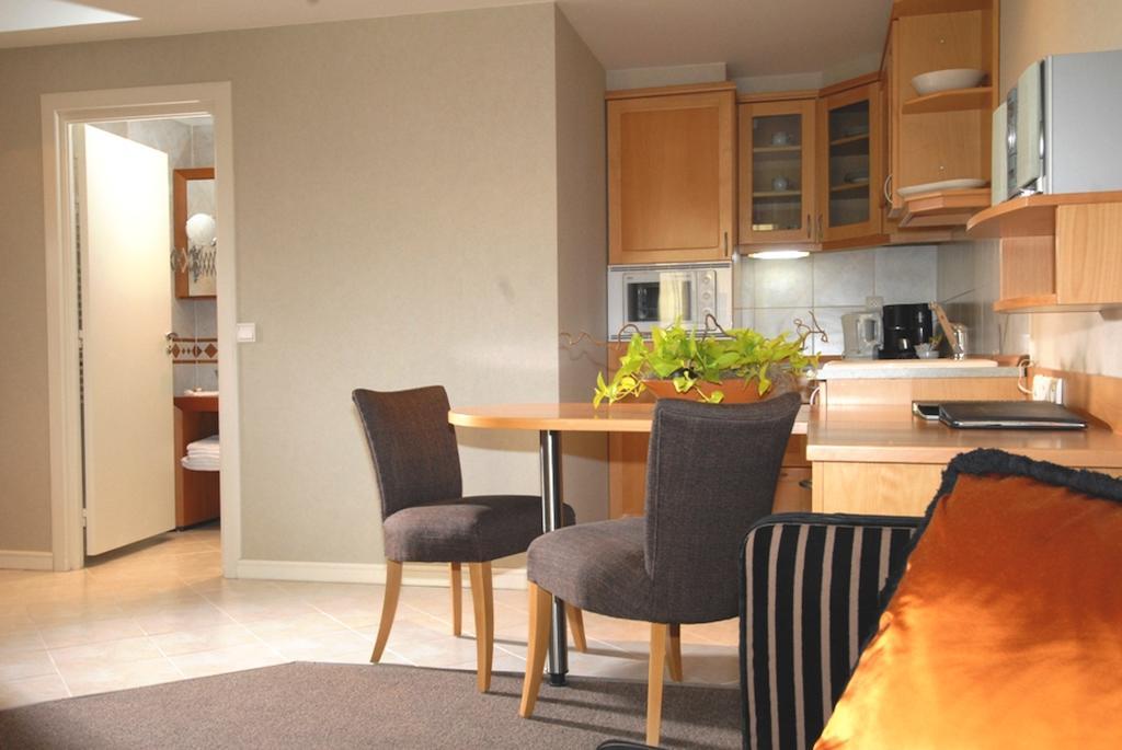 Golden Apartment