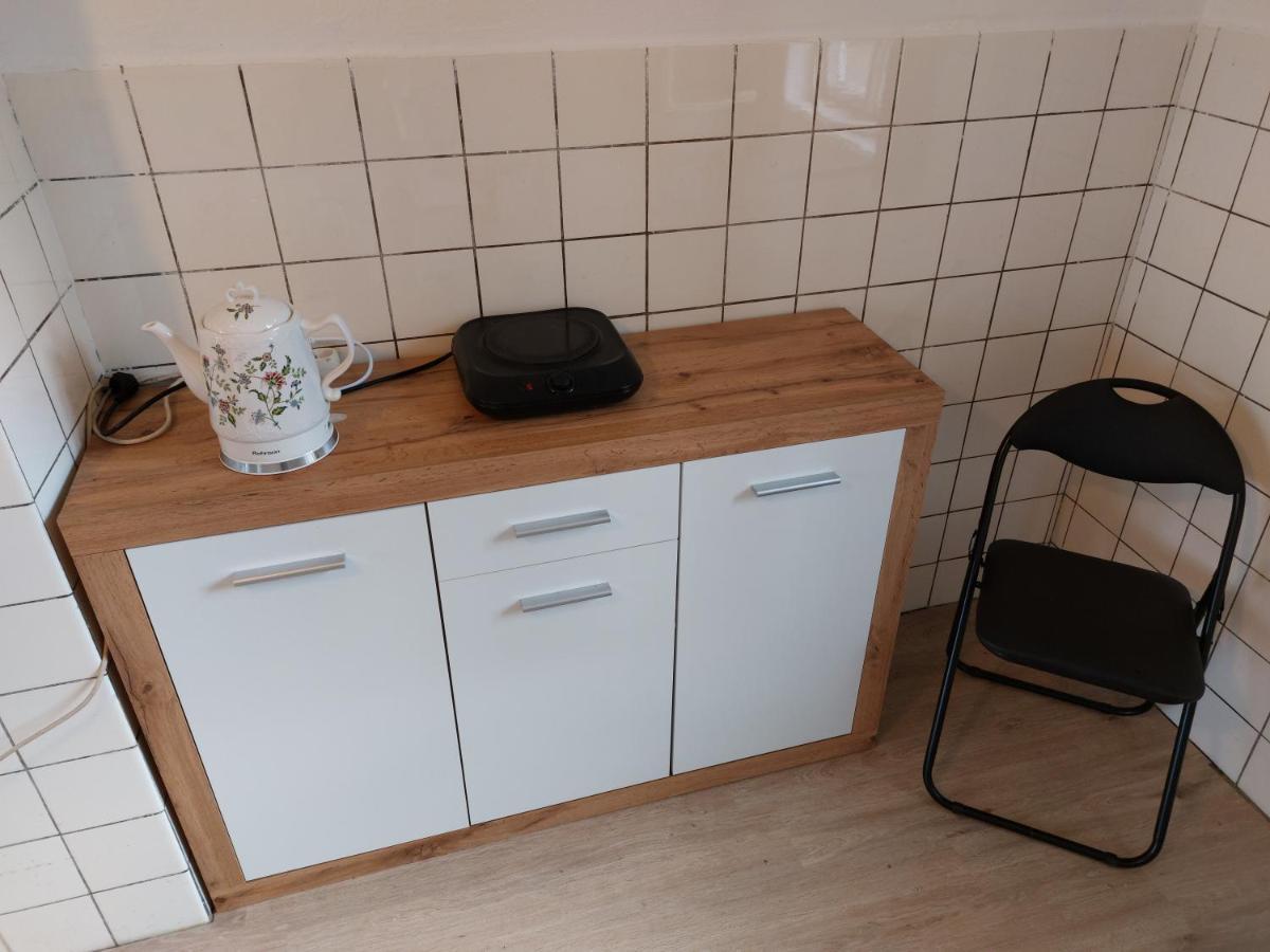 Retro Challenge And Garden Guest house