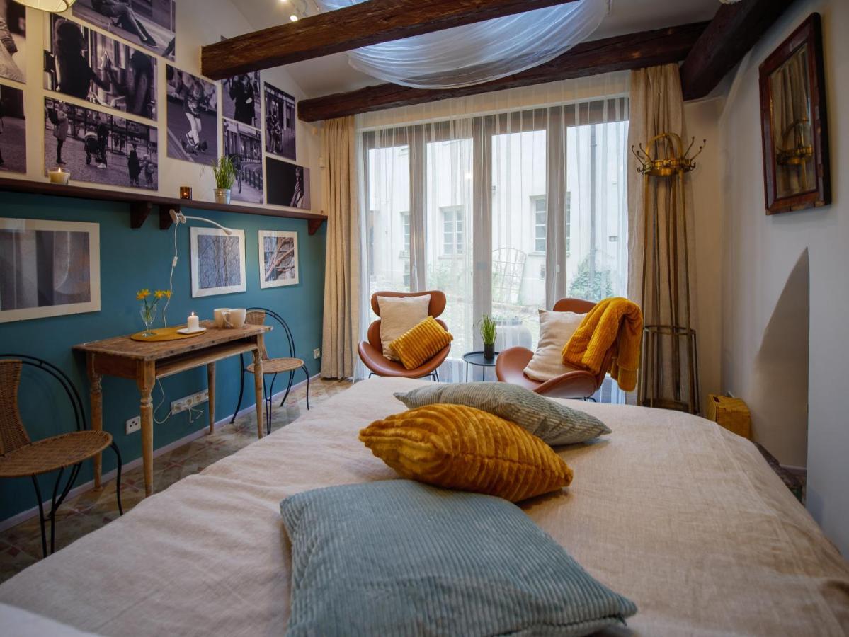 Romantic Nest Under Castle Apartamento Praga