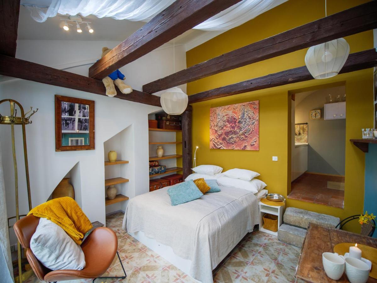 Romantic Nest Under Castle Apartamento *