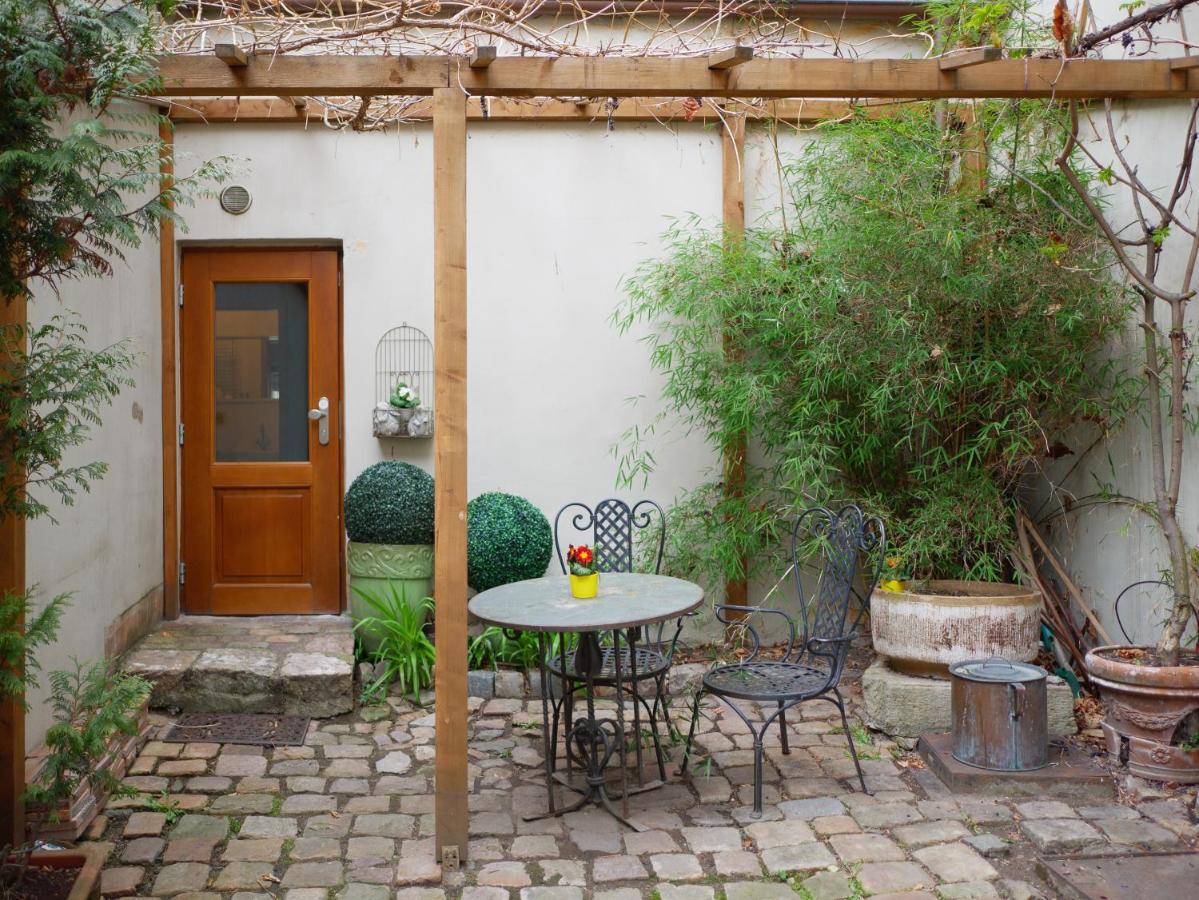 Apartamento Romantic Nest Under Castle *
