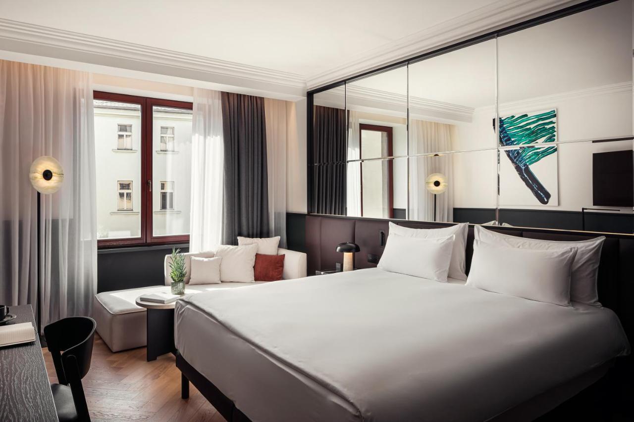 Almanac X Alcron 5* Prague
