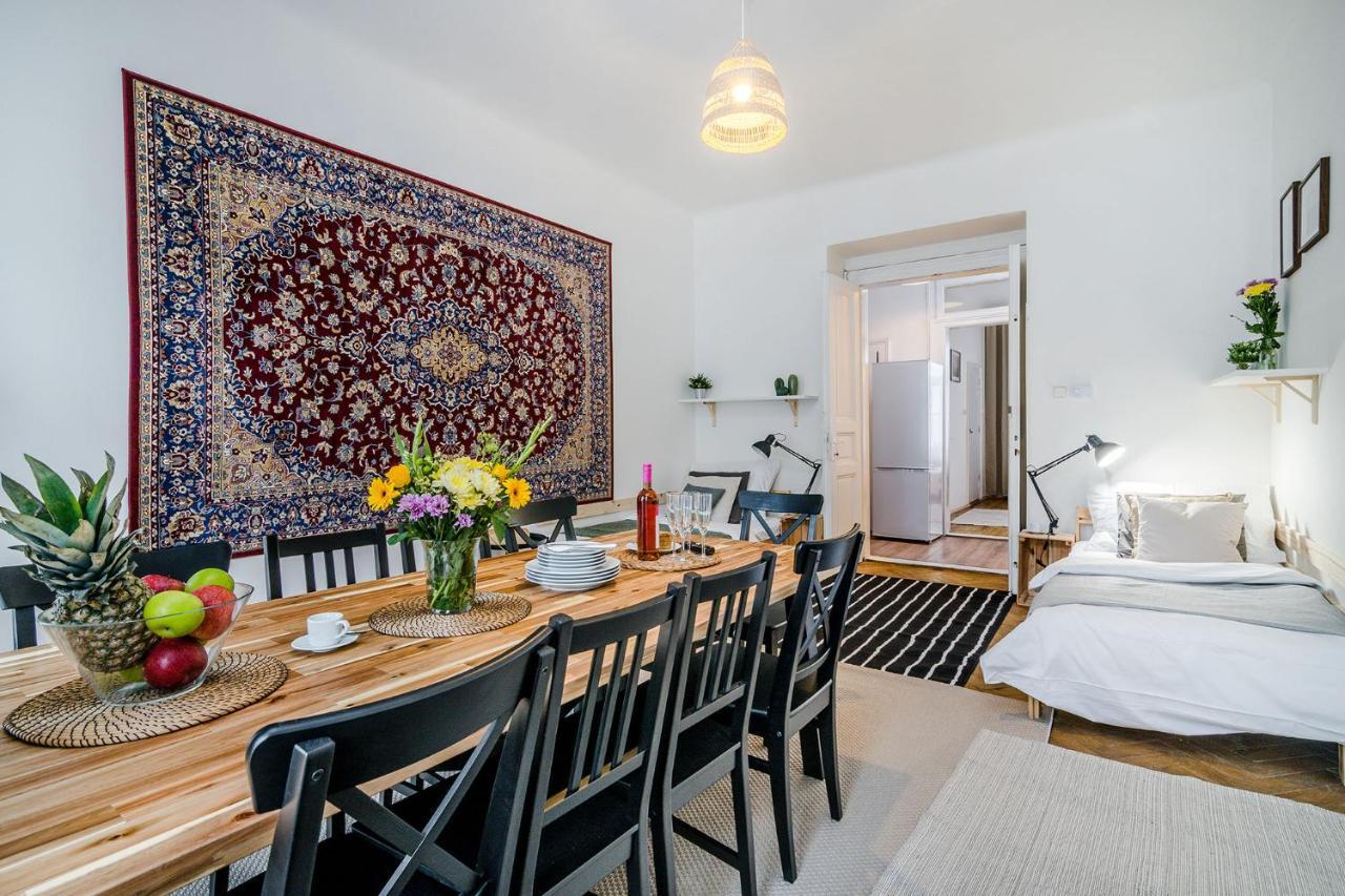 Spacious Apt In Center By Michal&friends Apartment Prague