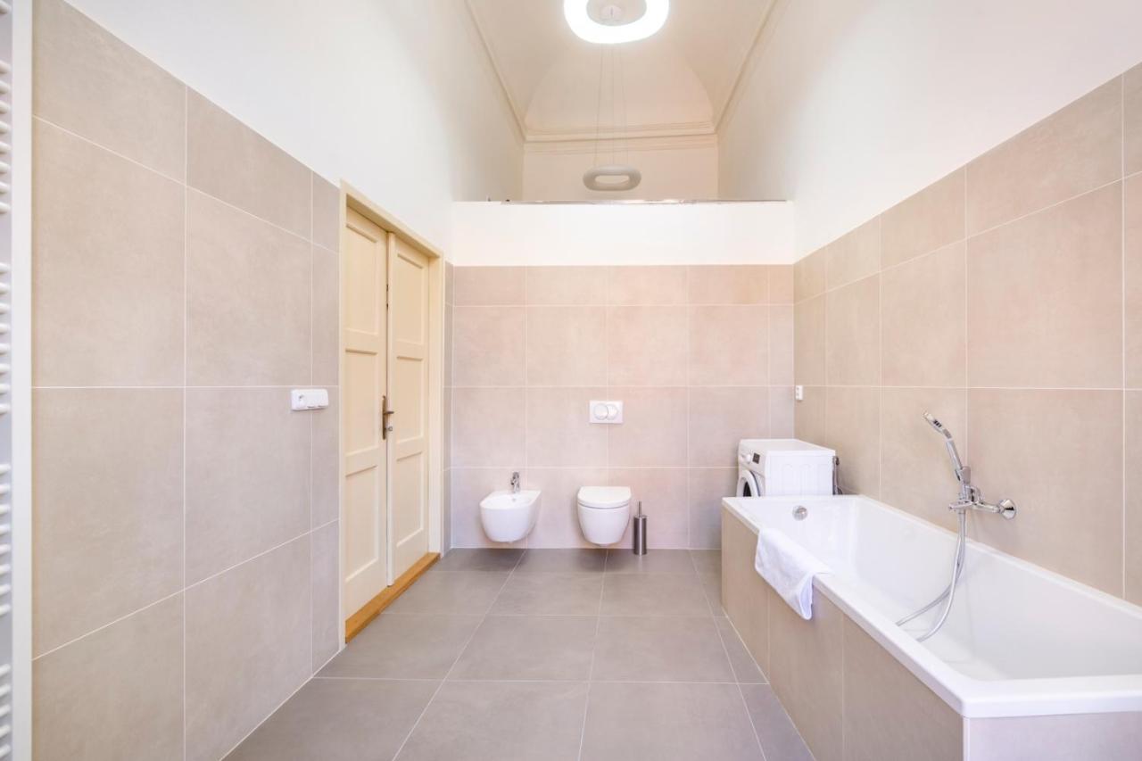 Celetna - Old Town Apart Otel *