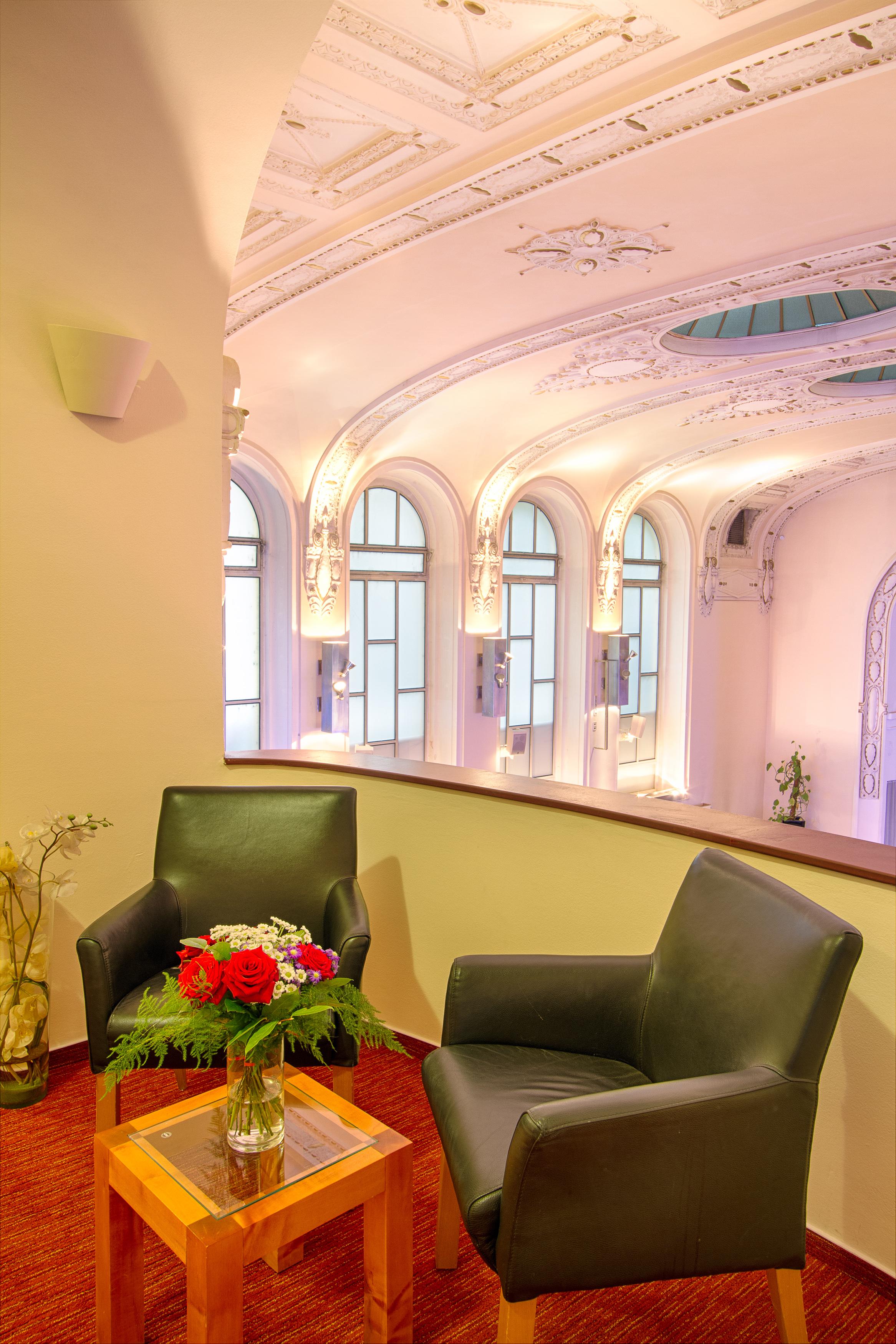 Theatrino Otel 4*