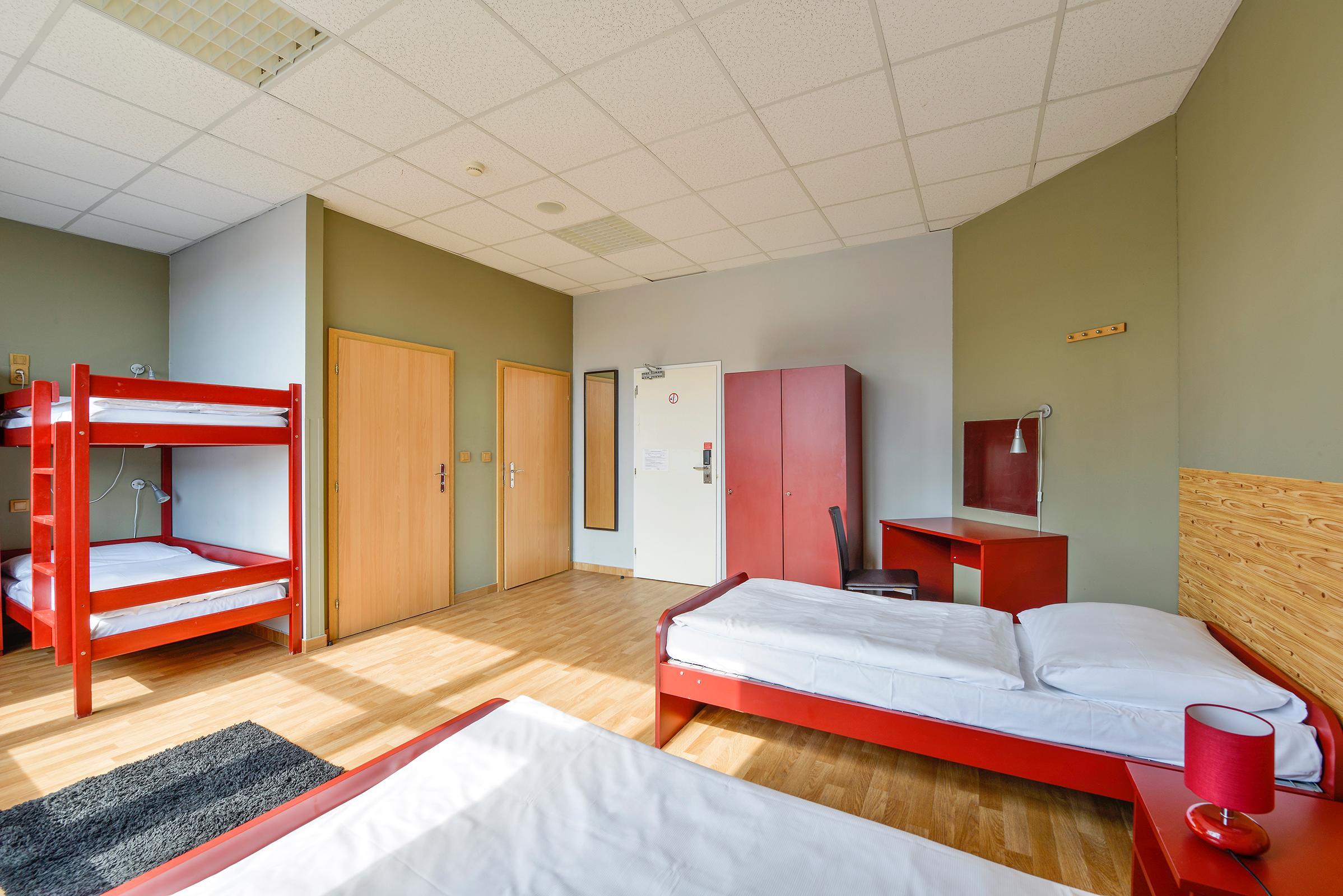 Plus Prague Hostel *