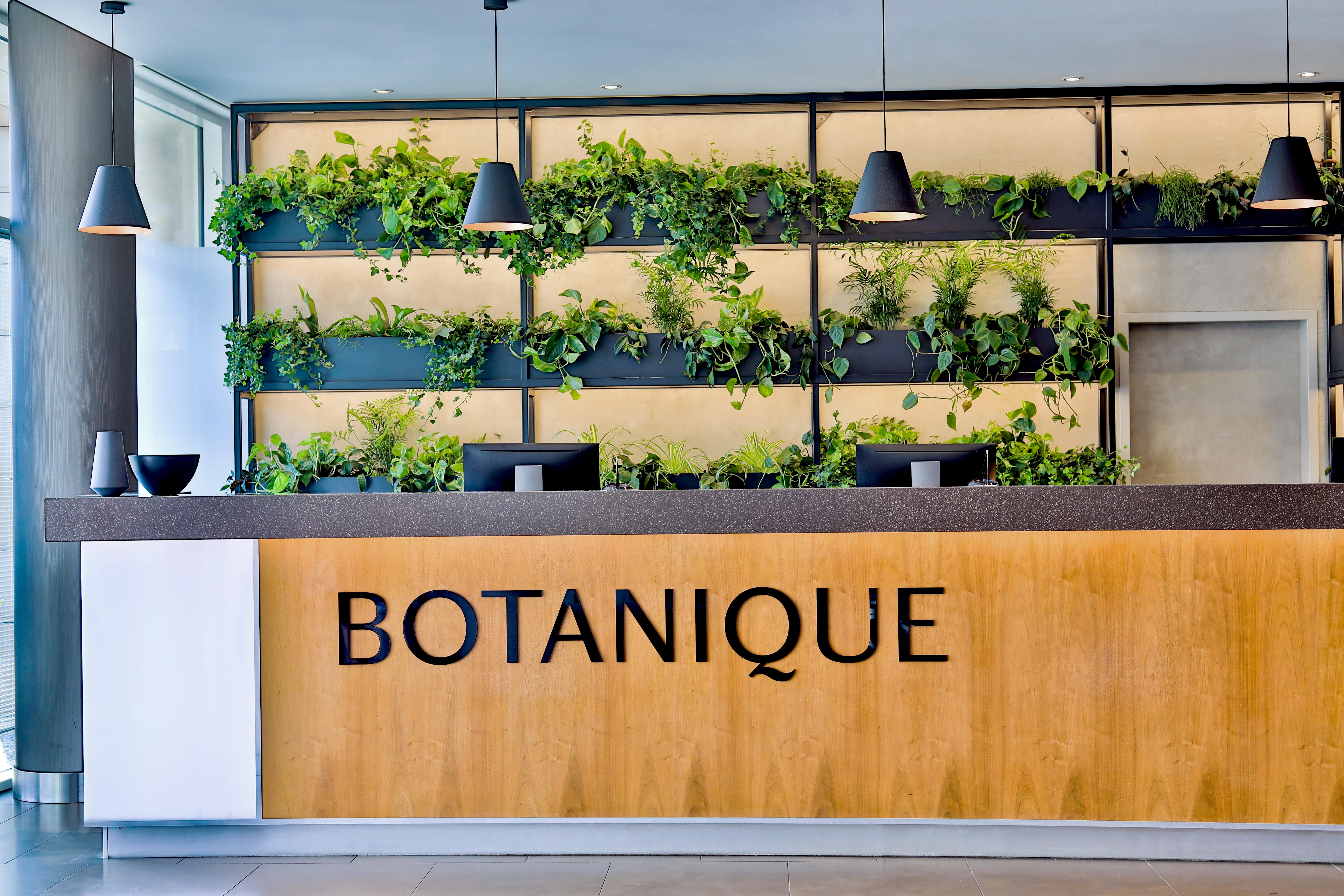 Botanique Hotel 4*