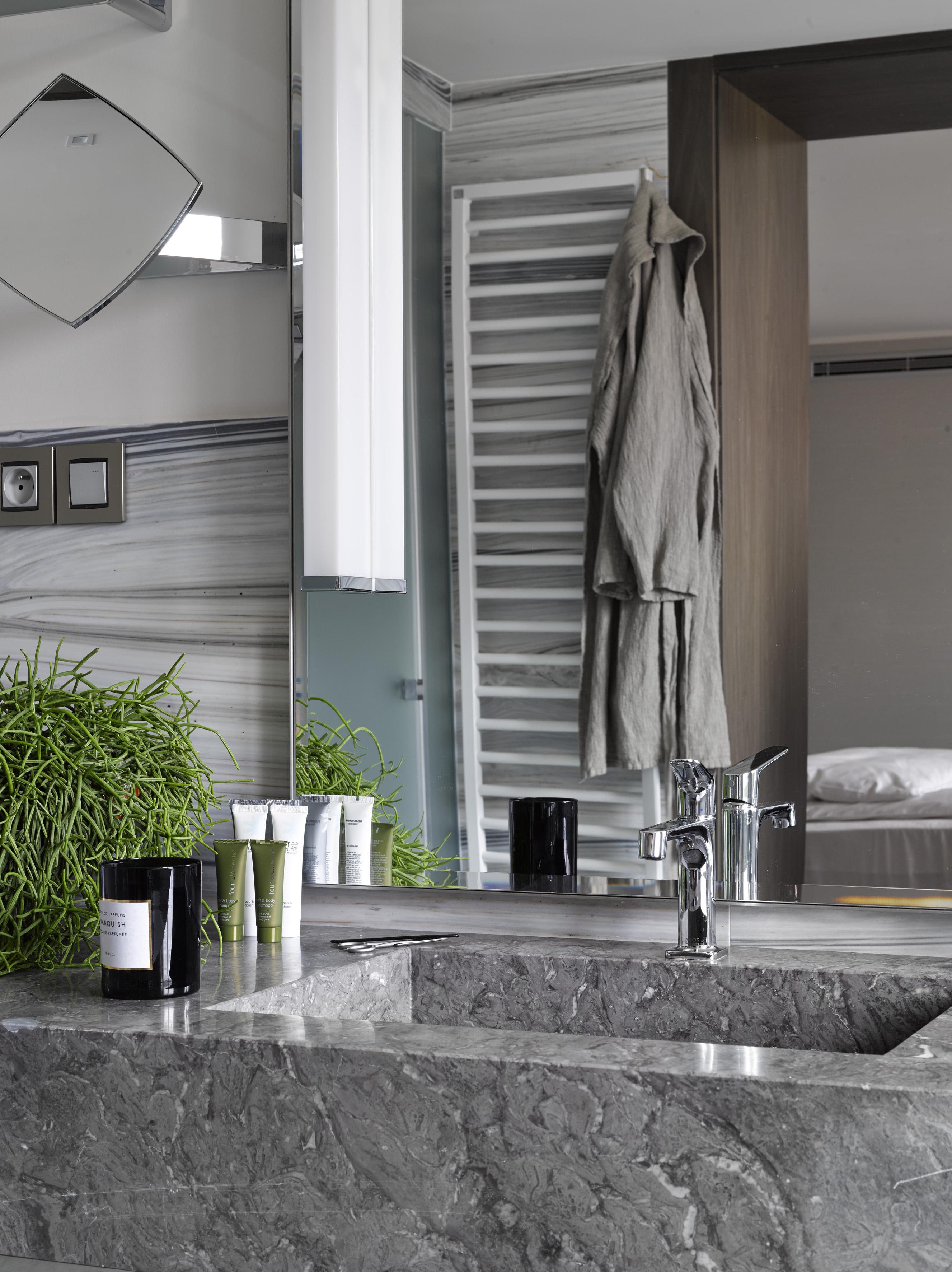 The Emblem - Preferred & 5* Praga