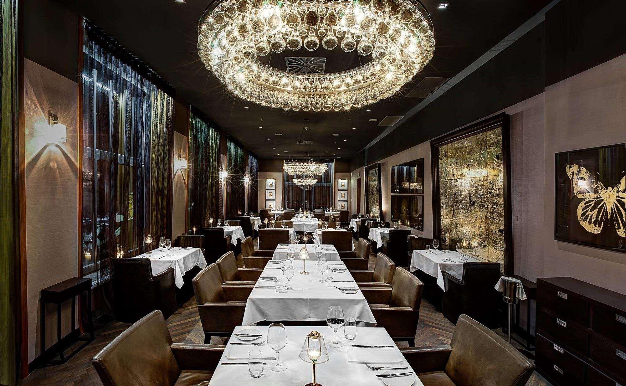 The Emblem - Preferred & Hotel Praga