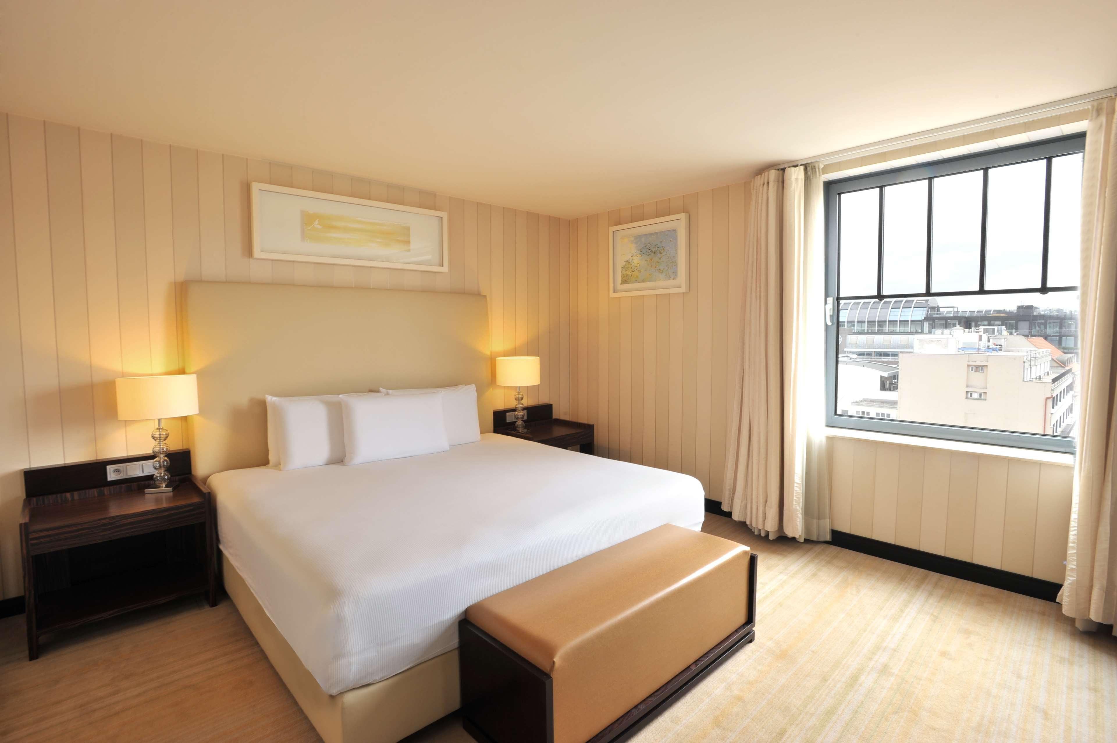 Hotel Hilton Old Town 5*