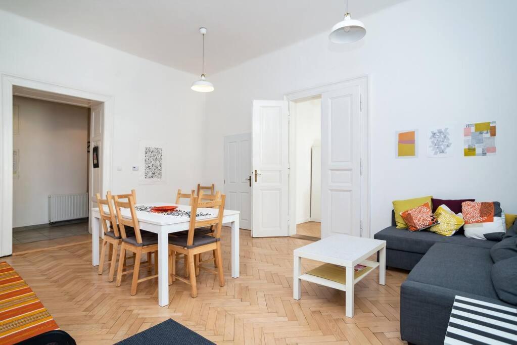 Bright, Spacious In The Historic Centre Appartement *