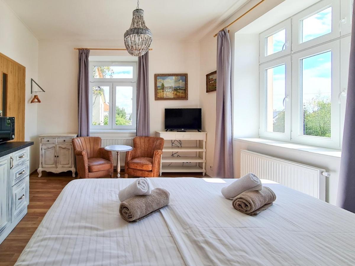 Brevnov Apartment *