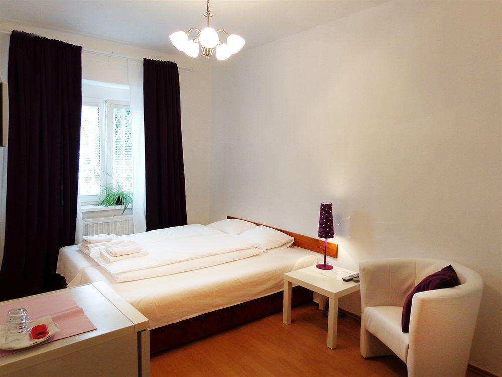 Nika Gasthof Prag