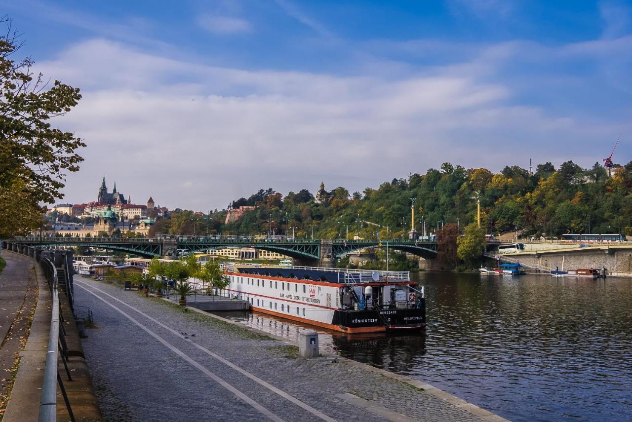 River Koenigstein Tekne Prag