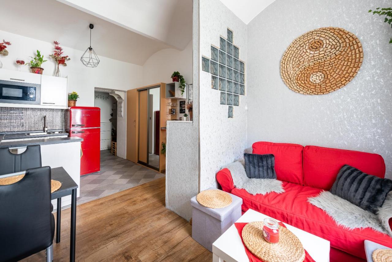 Zizkov Apartamento *