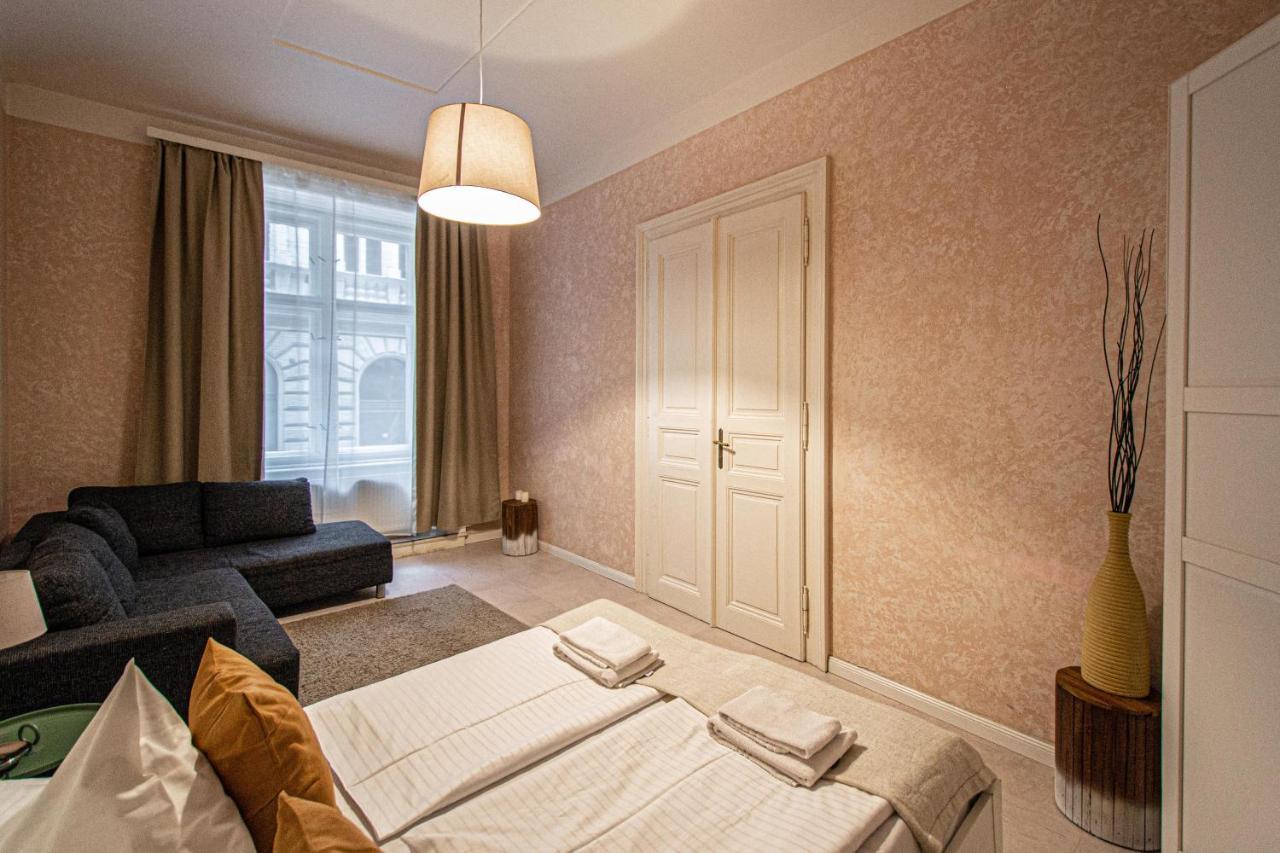 Rose Ruterra Apartamento